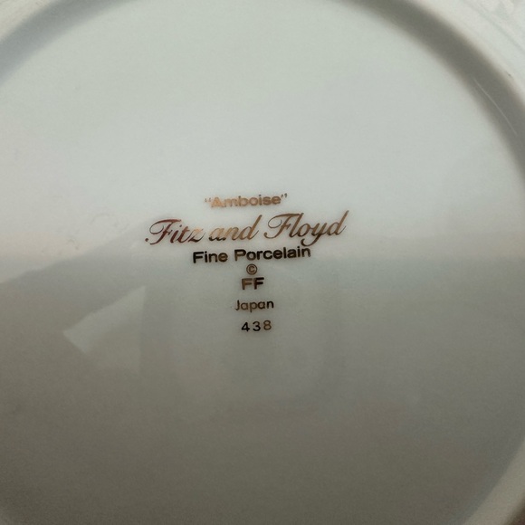 Fitz and Floyd Black Floral Salad/Dessert Plates with Gold Trim (Set of 4) vinta - Picture 3 of 5